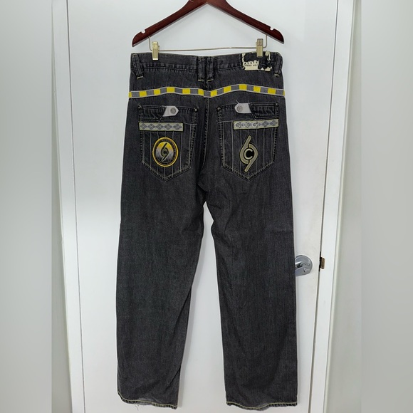 Embroidered COOGI Wide/Baggy Jeans - Picture 2 of 6
